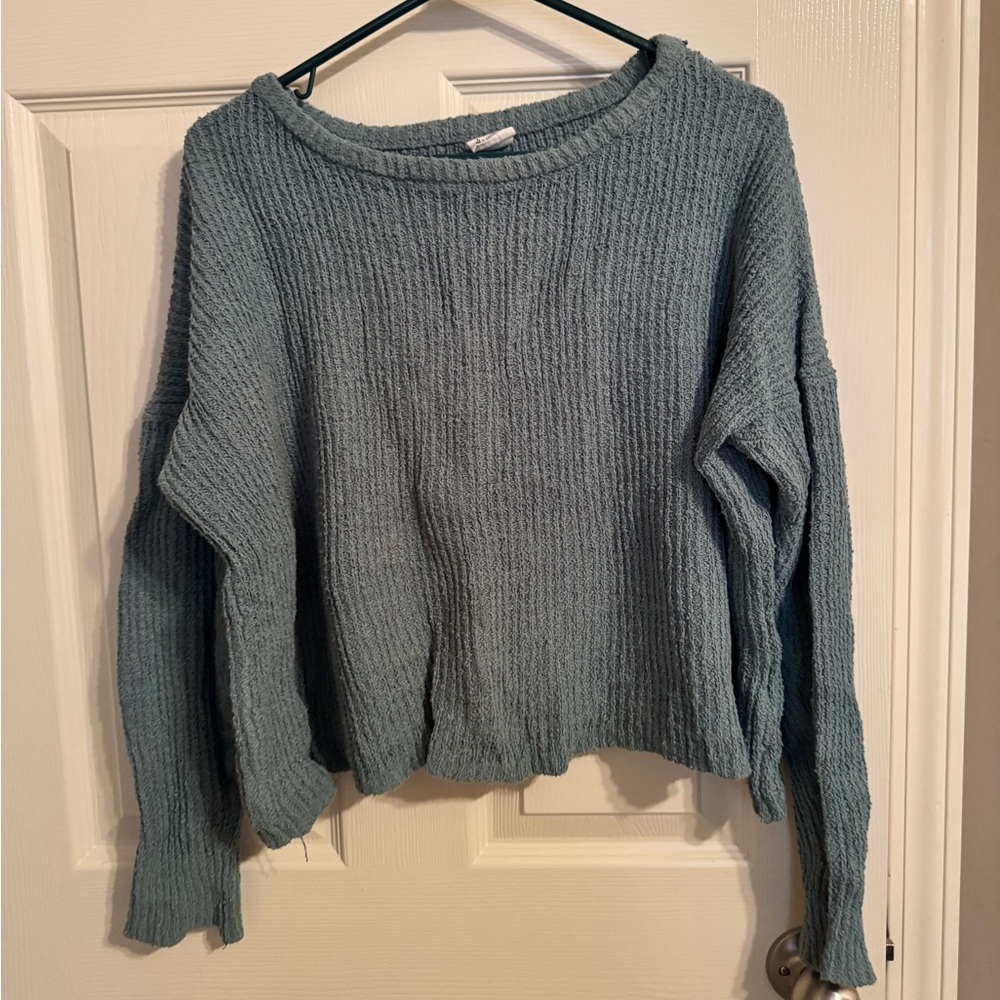 Women’s Sweater- Medium